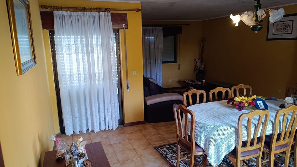 Moradia v4 em Baião