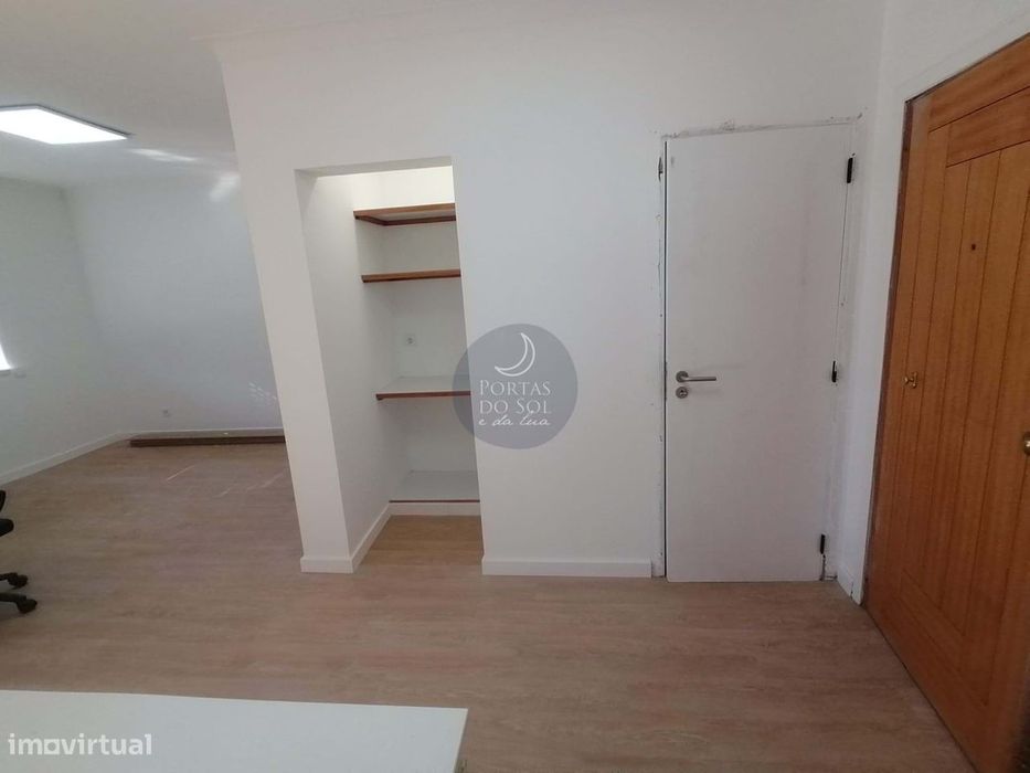 Escritório de 39 m2 no centro da cidade.