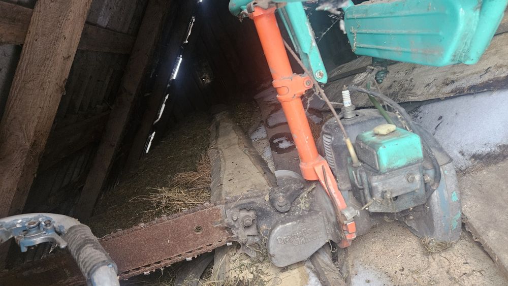 2 Бензопили Урал