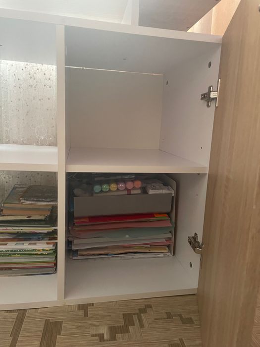 Стіл письмовий Крістель