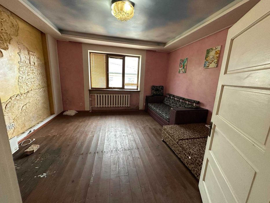 Продається будинок в с. Бедевля