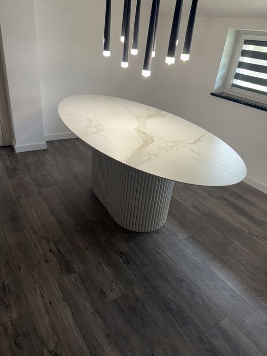 Stół do jadani glamour spiek konglomerat