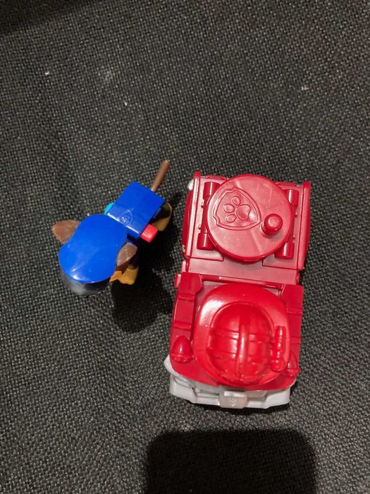 Camião do Patrulha Pata mais figuras e carrros