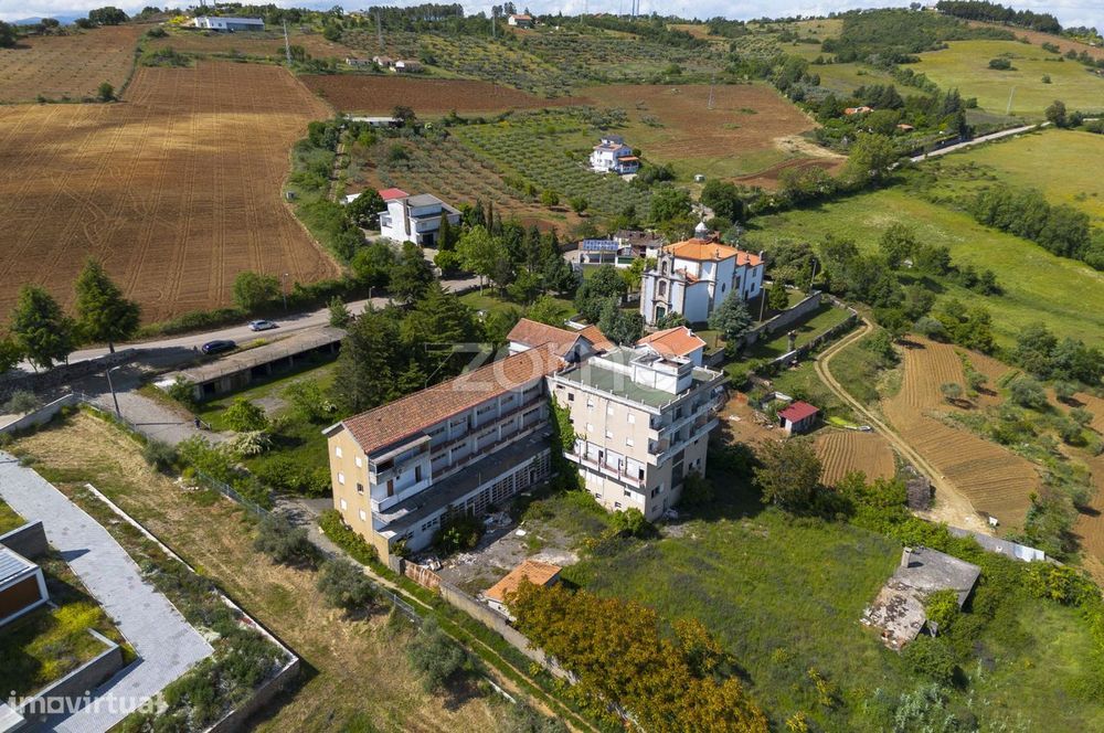 Edificio da Antiga Casa do Clero e dos Retiros