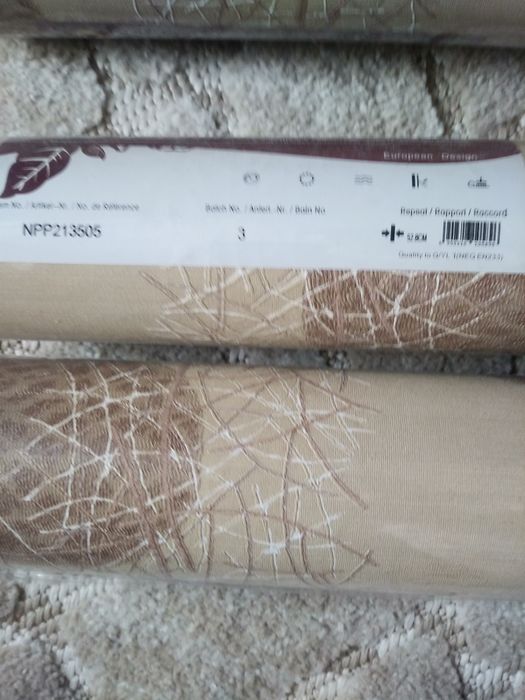 Продам обоі вінілові (10.5×53)