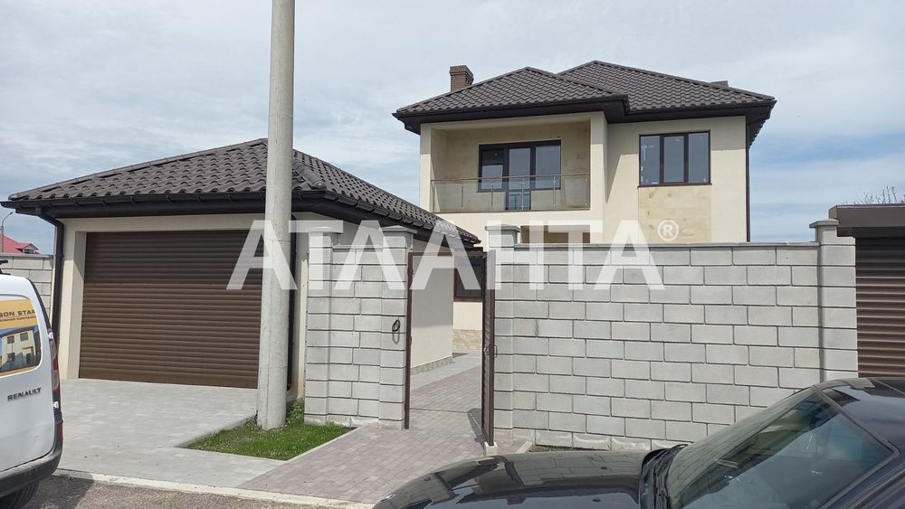 Предлагается к продаже добротный дом на 5.35 сотках в ЖК Дайберг