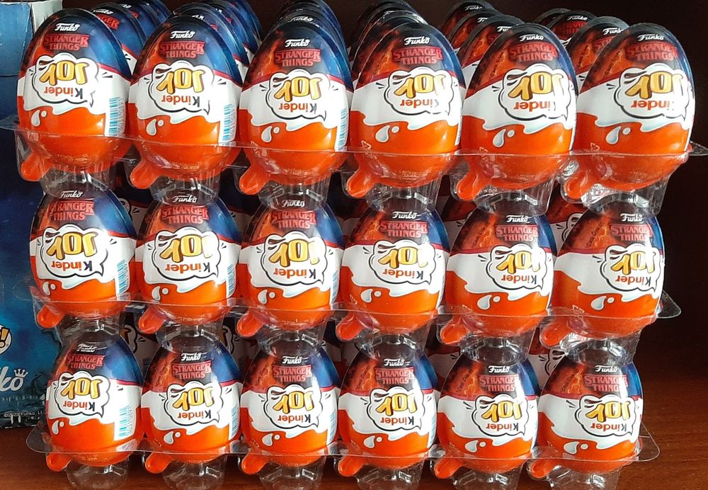 Кіндер джой киндер Дивні дива  очень странные дела