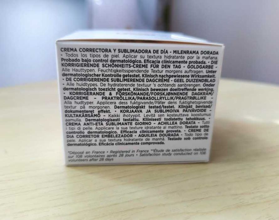 Krem do twarzy na dzień od Yves Rocher serią Anti-Age Global, 50ml