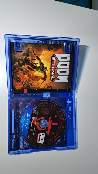 Doom eternal deluxe edition PS4