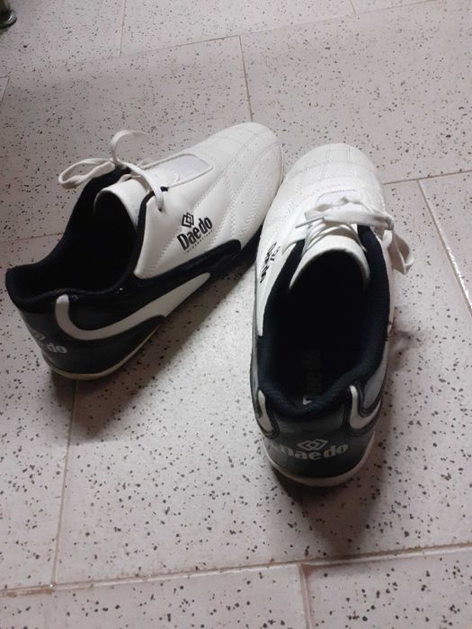 Sapatilhas  taekwondo DAEDO nº 43