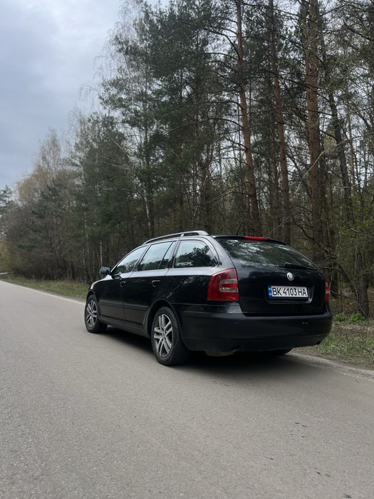 Продаю гарну шкоду! Skoda Octavia a5 1.6 mpi