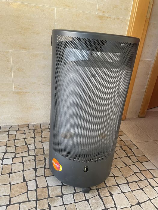 Aquecedor à gás em bom estado