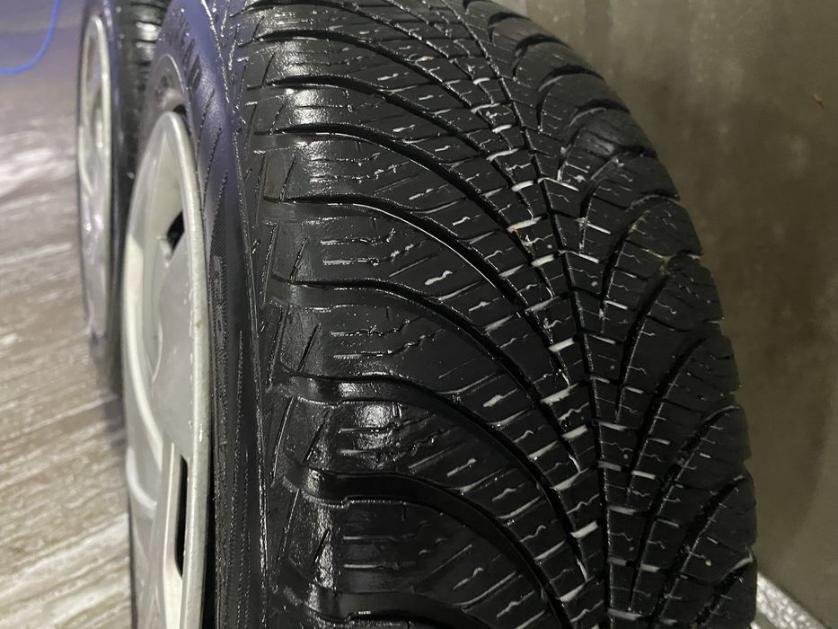 Колеса Зимова резина з дисками15r 5 100