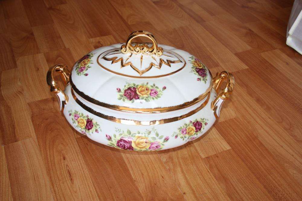 Decorative Ceramics446477804199618563