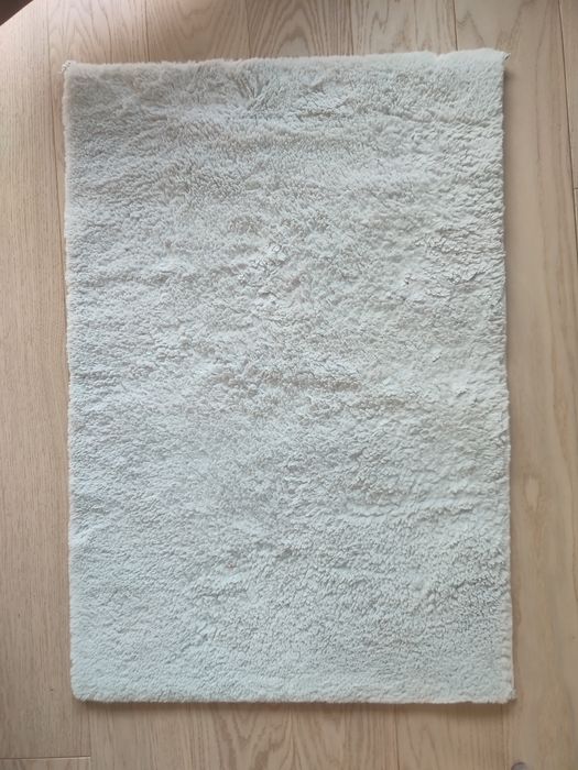 Dywanik jasny szary