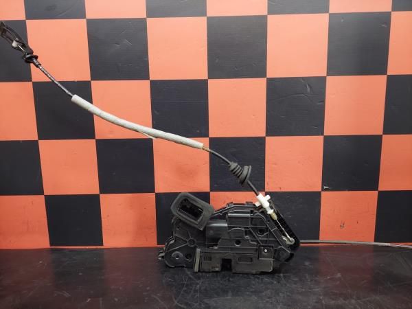 Fechadura / fecho porta frente esquerdo VOLKSWAGEN Crafter (SY_)