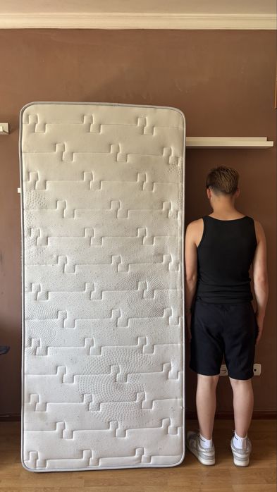 Estrado e Colchão cama de solteiro