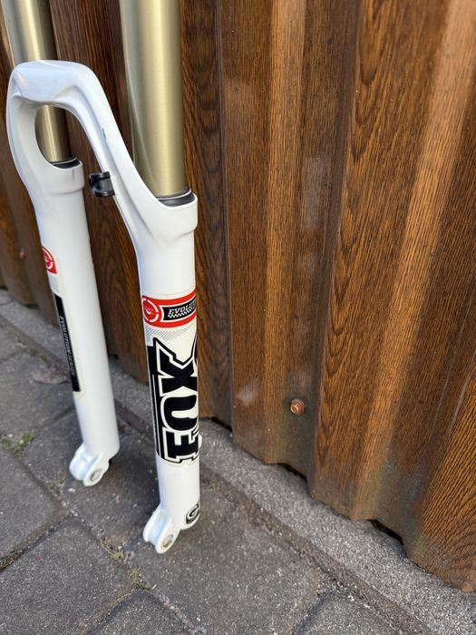 Fox 32 Float 100mm 27.5 15x100 (Шток 19.3см)