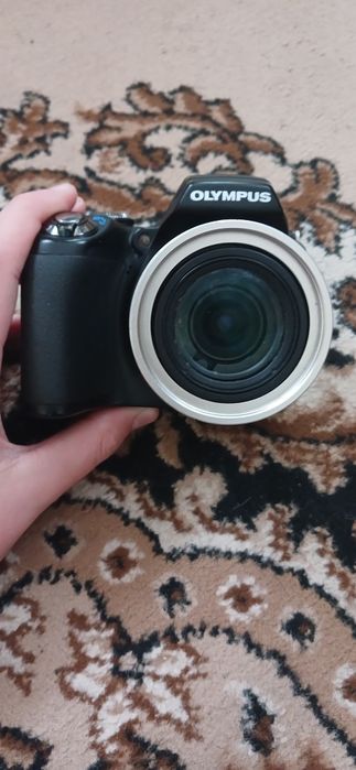 Фотоапарат Olympus SP-590UZ