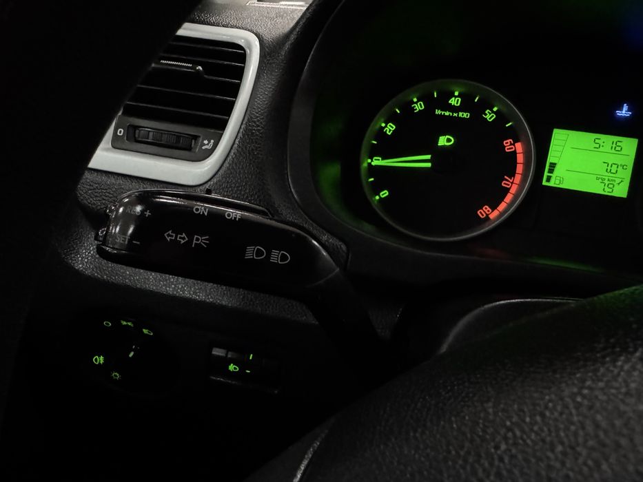 Skoda Fabia 1.4i 16V 5МКПП 2009 р.в. (86 к.с.)