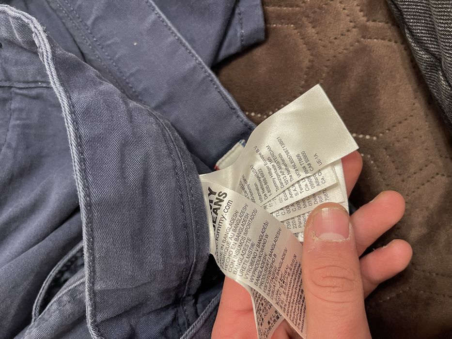 Продам шорти-джинси Tommy hilfiger