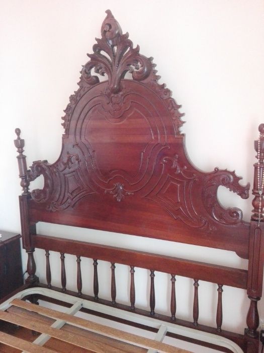 Mobília quarto estilo D. João V