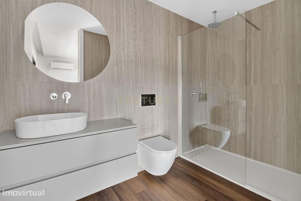 T3 Novo em Ferreiros, Braga | Suíte e 2 Quartos com Closet e Varanda P