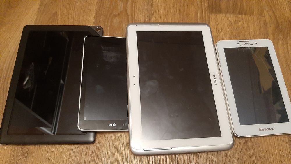 Планшети на розборку і по запчастинах