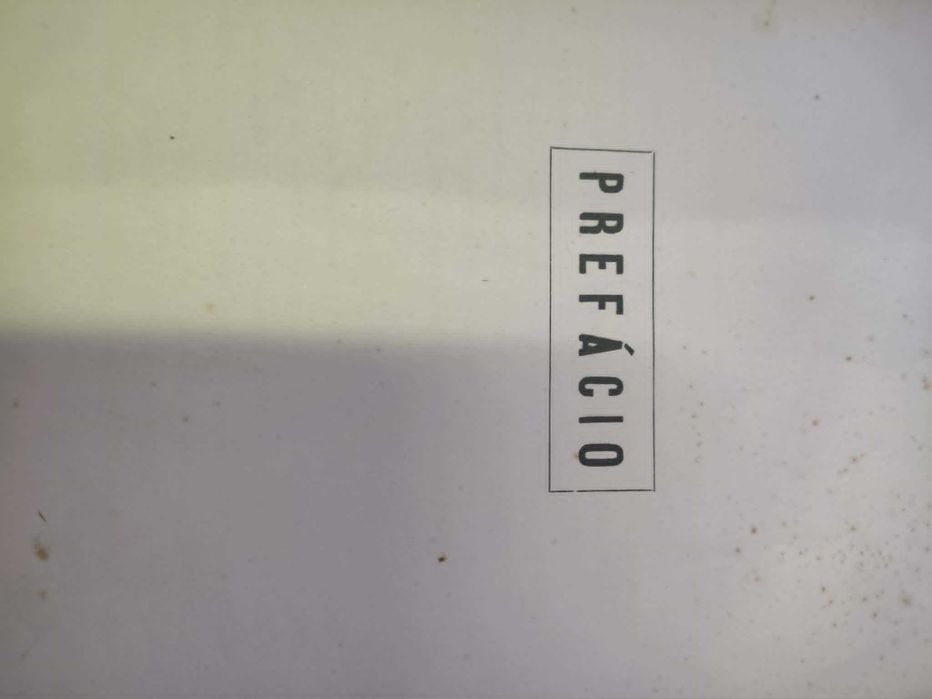 livro "Os Italianos nos Campos de Concentração Franceses" de 1941