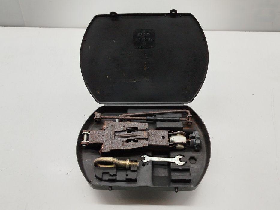 Kit de troca de pneu - VOLKSWAGEN Polo (6N2) | 99 - 01