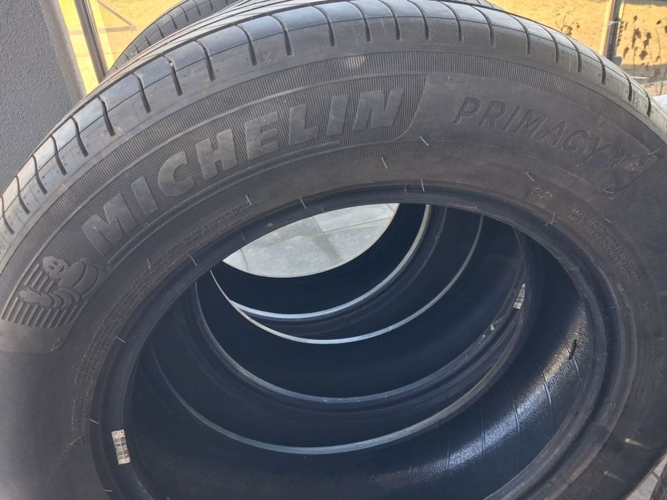 Opony MICHELIN 215/65 R17