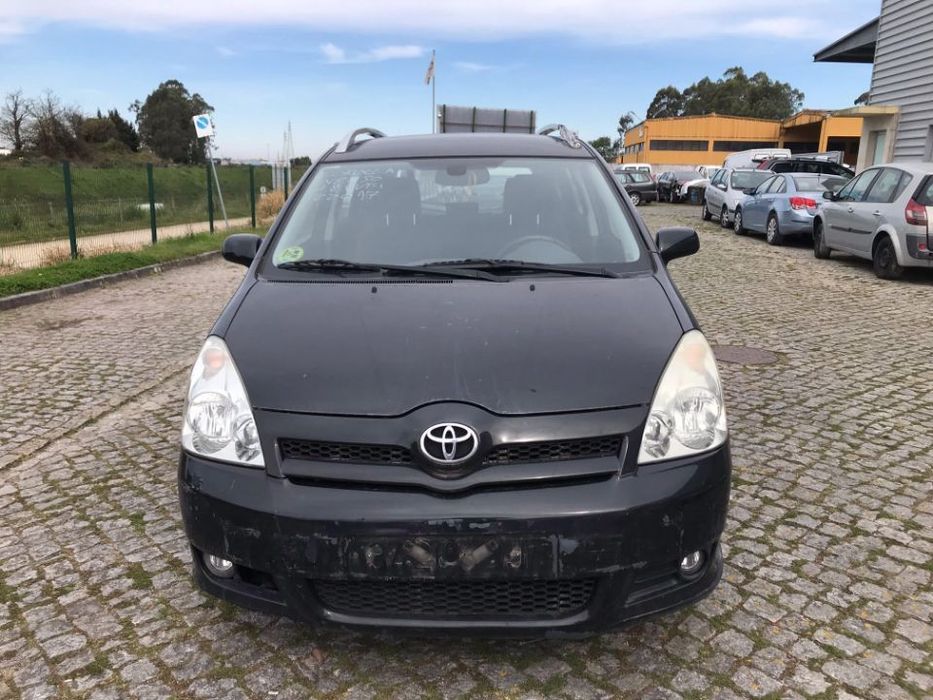 Toyota Corolla Verso 1.8 VVT-i 2005   - Para Peças