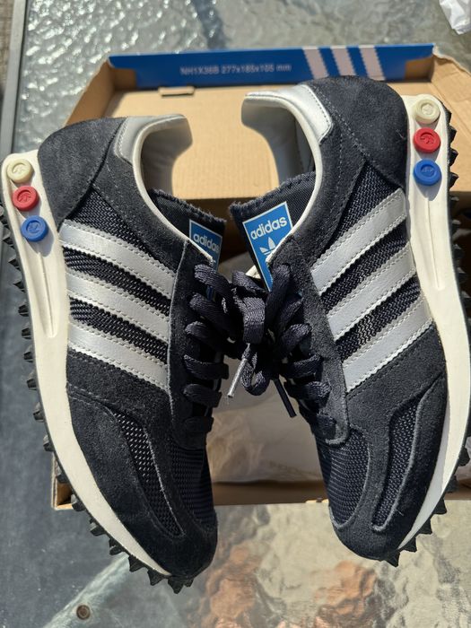 Tenis Adidas n36,5 LA Trainer