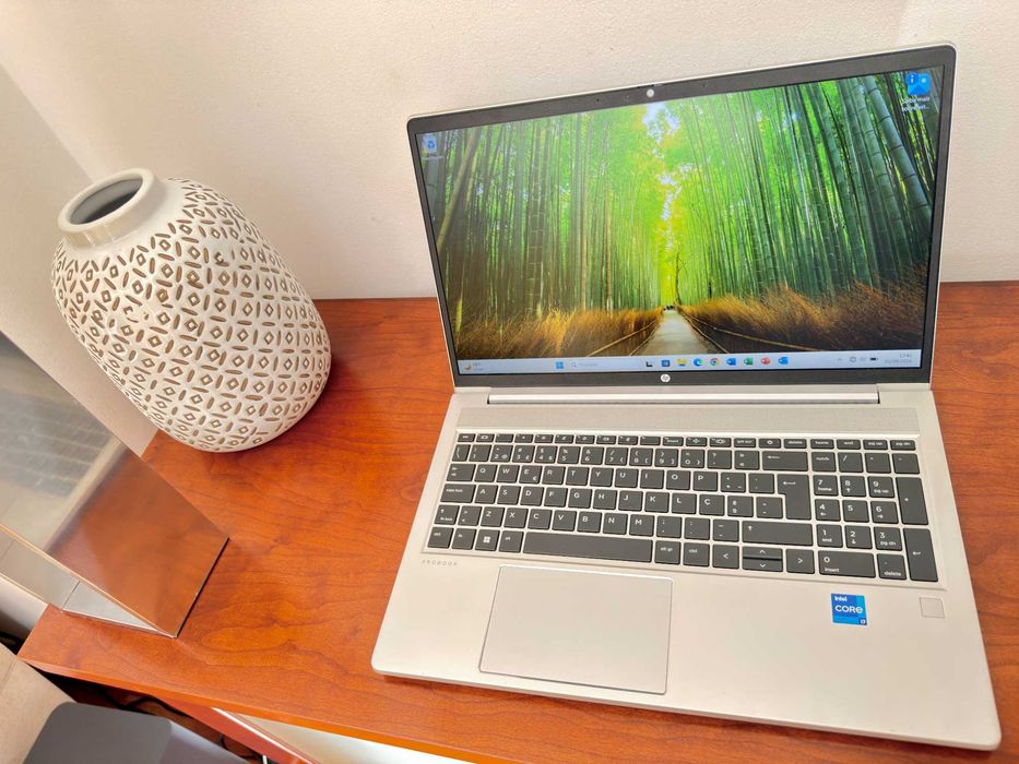 HP Probook 450 G8|15.6"FullHD|i7-1165G7|32Gb Ram|Ssd 512Gb|Bateria 3H|