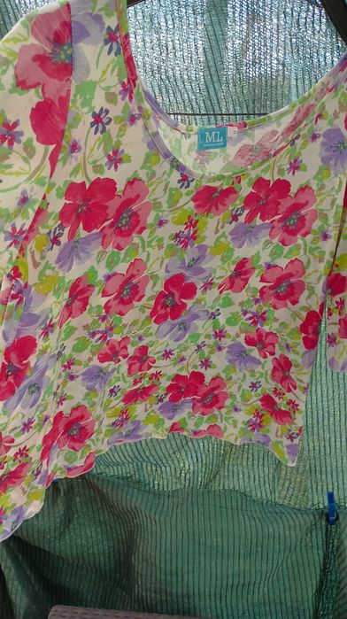 Túnica multicor da Mafalda leitão