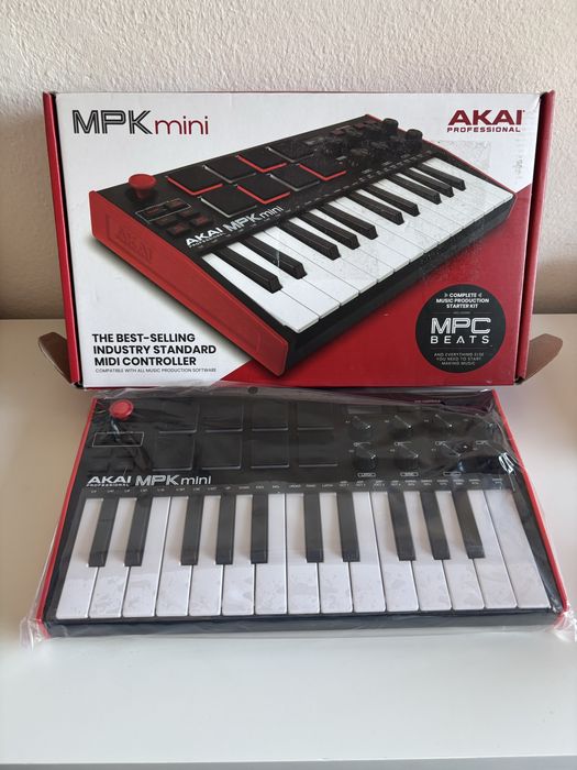 Akai Professional MPK Mini MK3  Teclado Controlador MIDI usb 25 Teclas  Novo