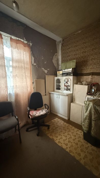 Продам  чудовий будинок в м . Носівка