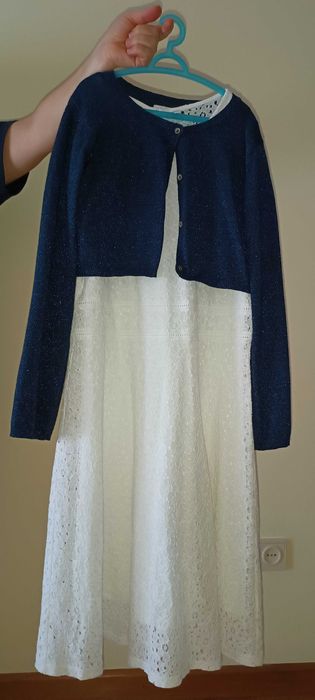 Conjunto "Vestido + Bolero" para menina em estado impecável!