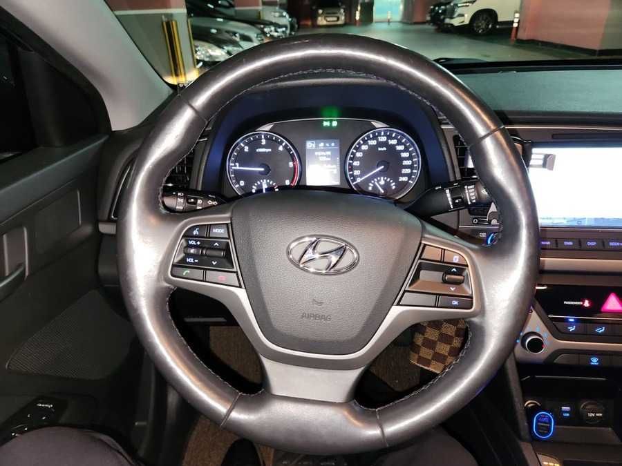 Hyundai Avante 2016 AD 1.6 e-VGT Smart