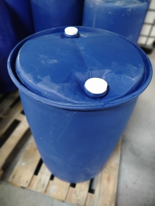 Продам  пластикові бочки