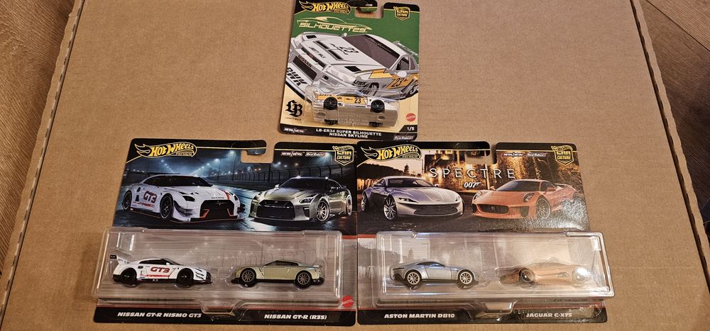 Hot Wheels Premium Nissan Jaguar Aston Martin