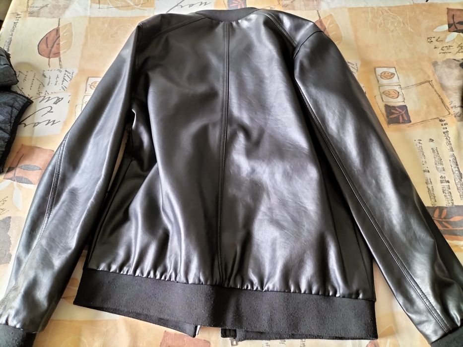 Kurtka wiosenna 170 rozmiar czarną skaja