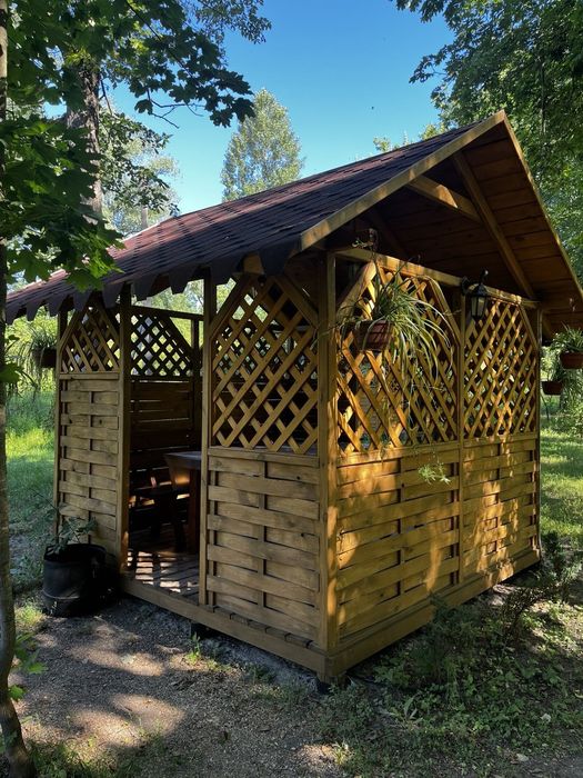 Продам альтанку з масива дерева 6.5к м2 розмір 3*3