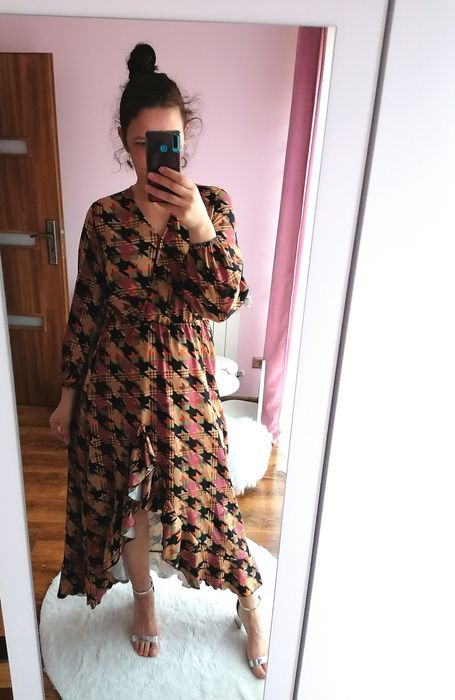 Sukienka długa boho, asymetryczna