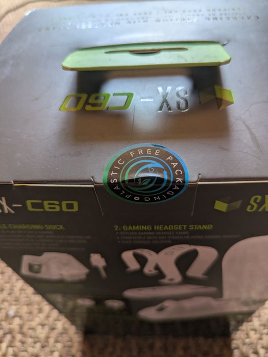 Base de Carregamento Xbox One + Suporte Headset – Stealth SX-C60 ( Novo)
