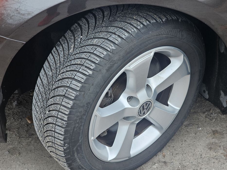 Volkswagen Passat B7 2.0 TDI Bluemotion bezwypadkowy