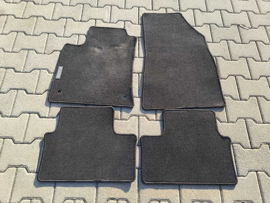 Dywaniki welurowe do Renault Clio III 2005-2012r. OKAZJA