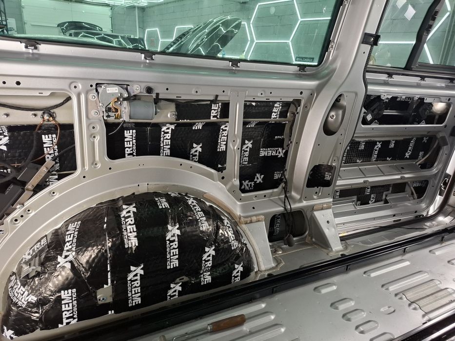 Вібро та шумоізоляція авто