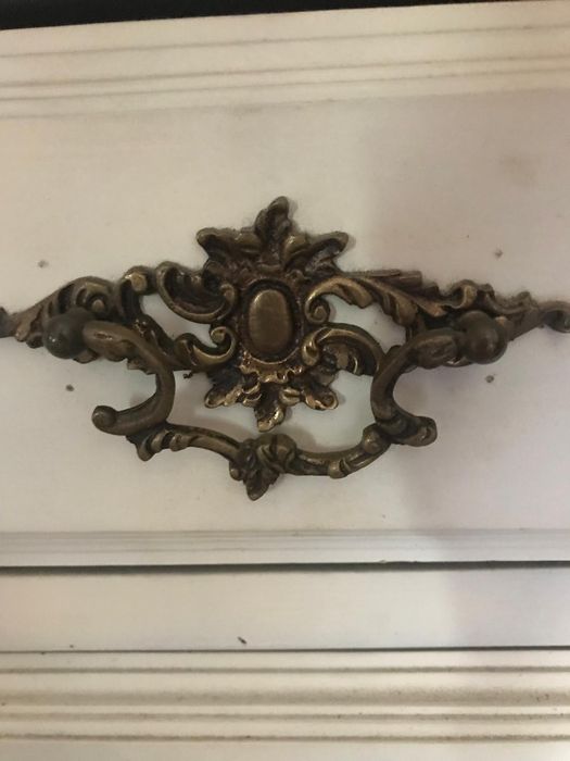 Moveis de quarto  com pedra mármore e toucador