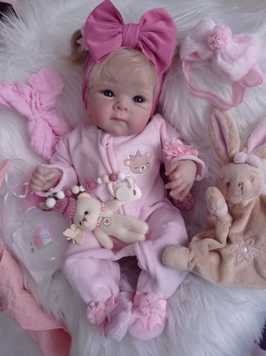 Dostępna!Prześliczna lala w typie reborn z materiałowym brzuszkiem